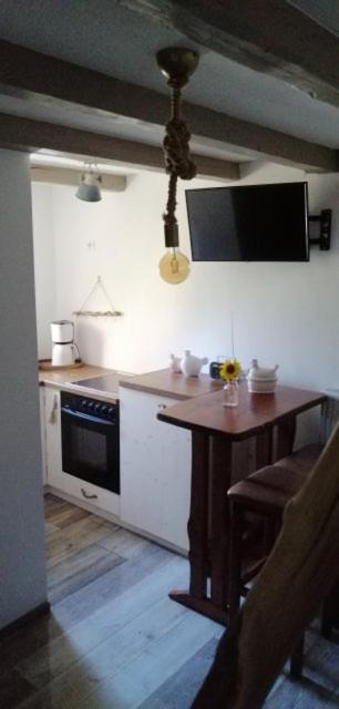 Huehnerstaellchen Dumpelfeld Exteriör bild